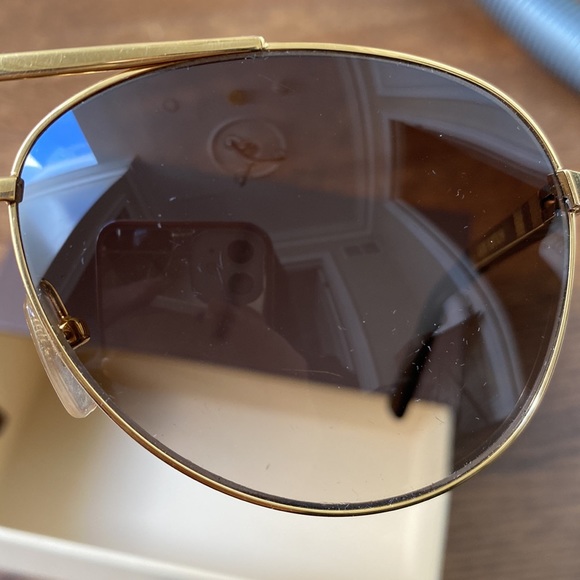 Authentic LV sunglasses - Picture 5 of 7
